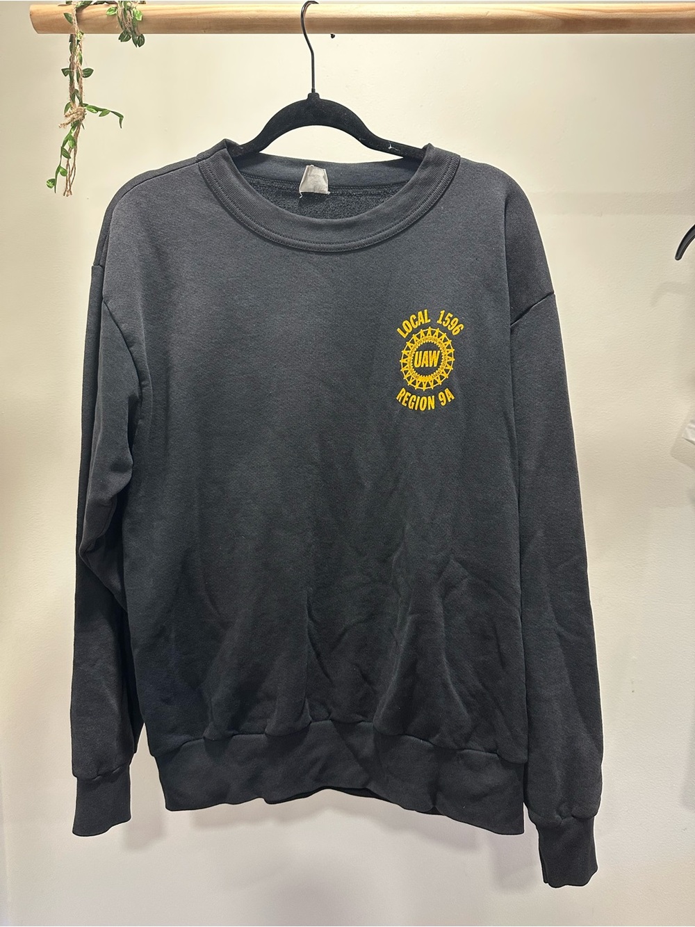 Men’s XL | Vintage 80s 90s UAW Local 1596 Region 9A (Canton, Ma) Sweatshirt